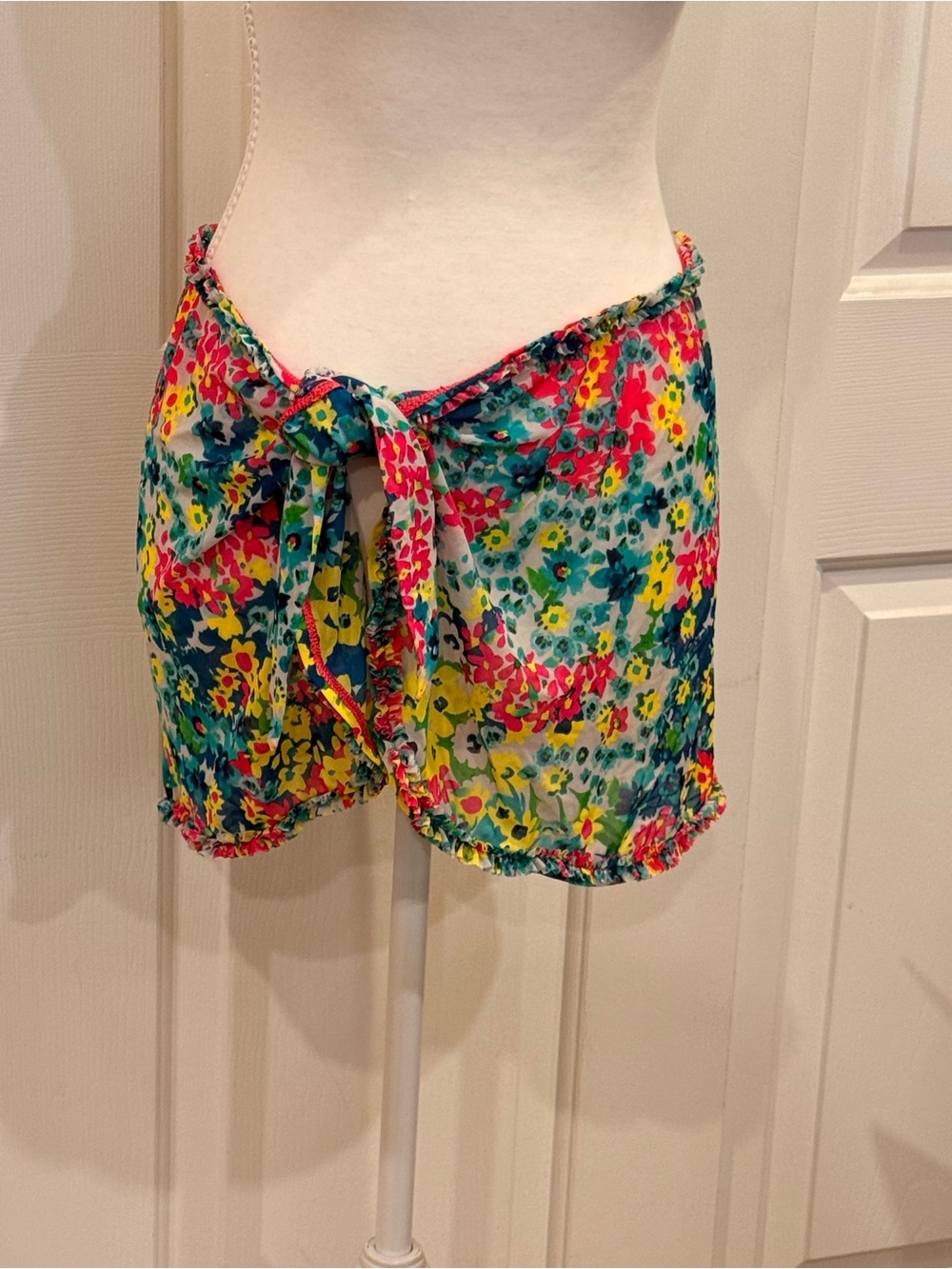Kate Spade Pink Strapless Swimsuit S + Cremieux Floral Wrap Skirt Set - Picture 8 of 9
